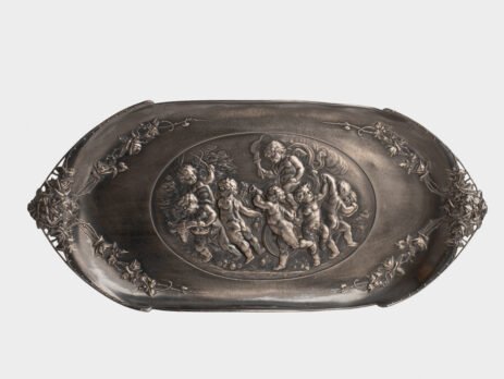 Art Nouveau large WMF tray with "Puttis"