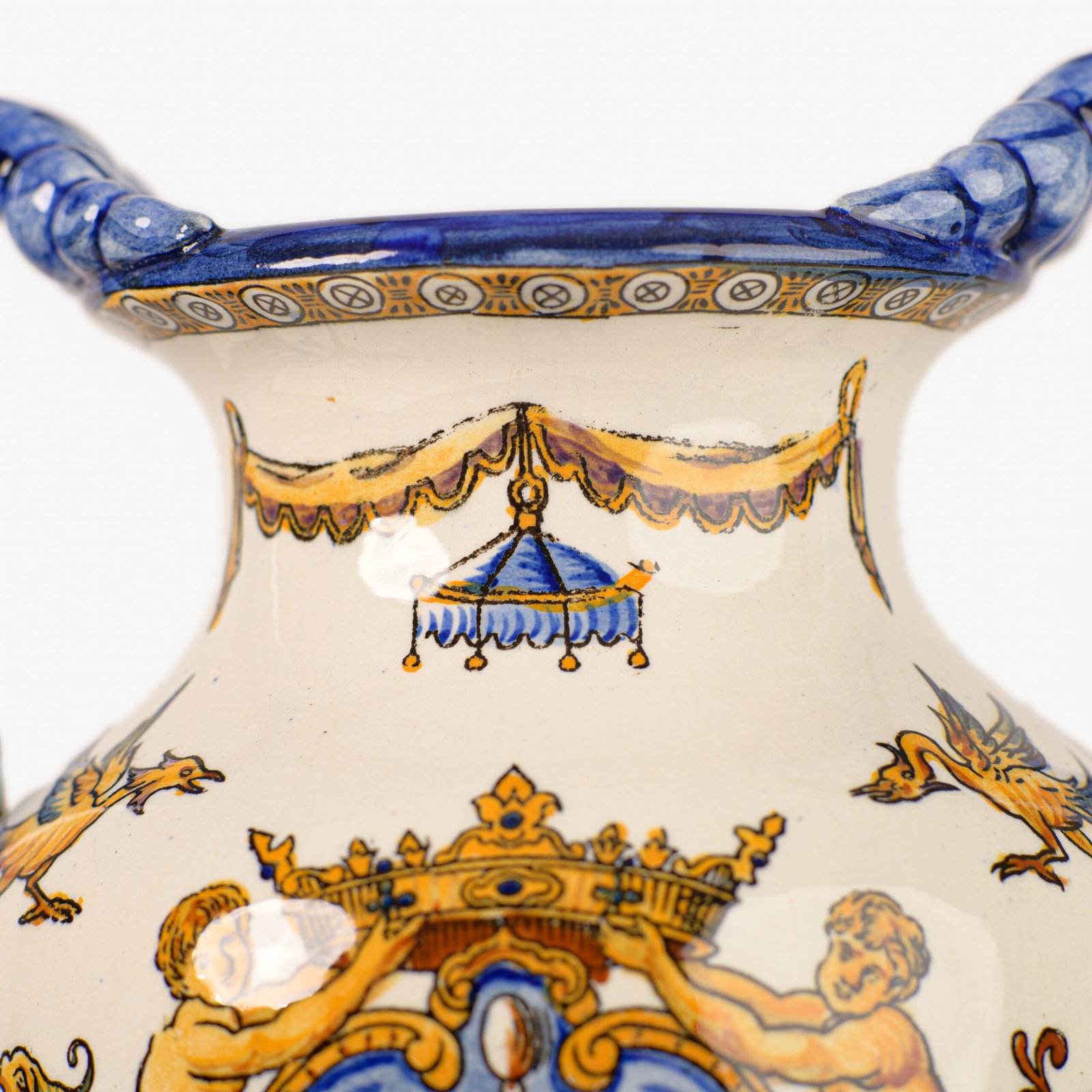 Gien faience vase, late 19th century, Renaissance decoration. Beautiful ceramic vase from the prestigious faiencerie Gien, France. Hand painted, it features a circa 1880 motif inspired by the Italian Renaissance.