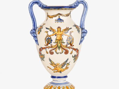 Gien faience vase, late 19th century, Renaissance decoration. Beautiful ceramic vase from the prestigious faiencerie Gien, France. Hand painted, it features a circa 1880 motif inspired by the Italian Renaissance.