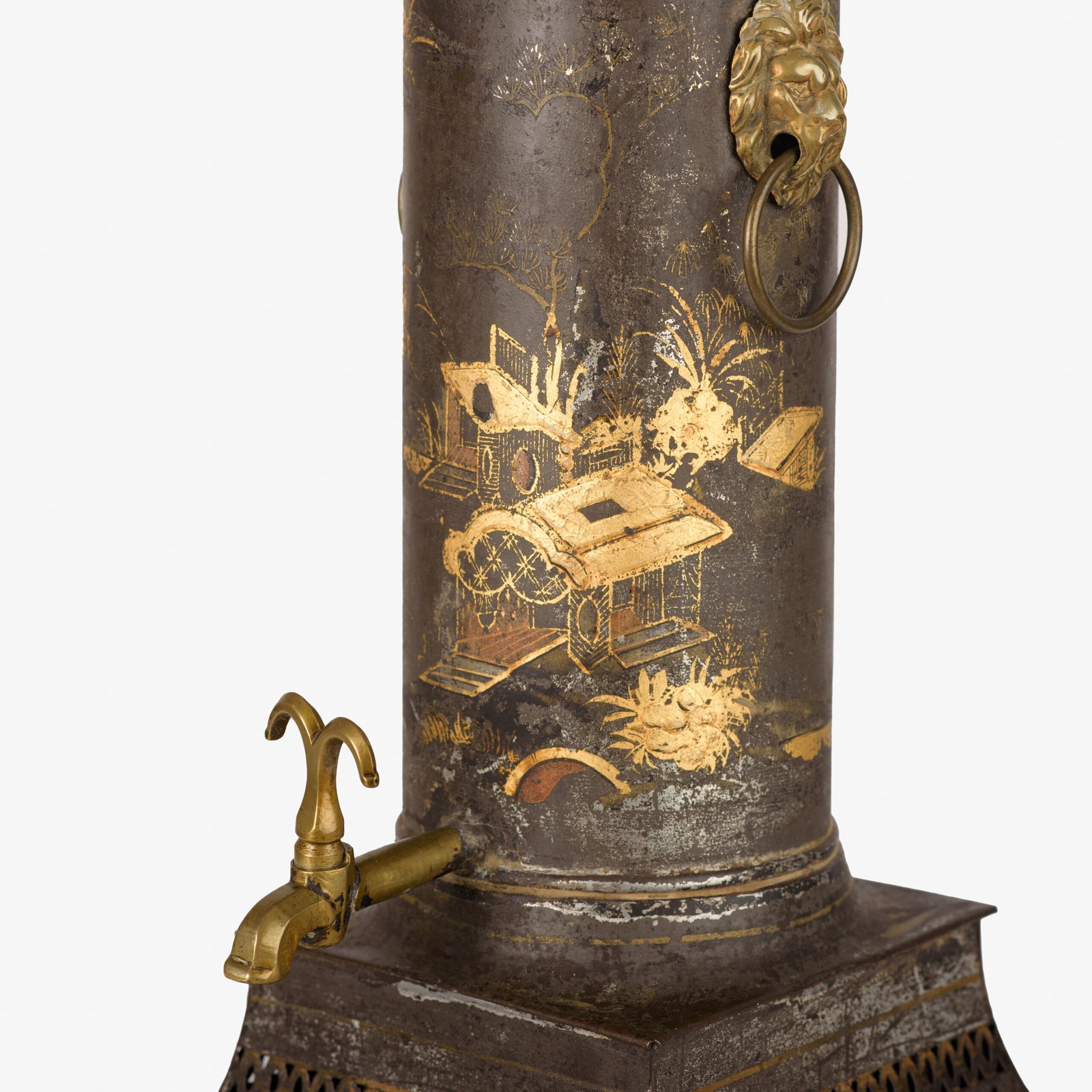 Hot water tower, Regency, Chinoiserie, 19th century Rare Regency hot water tower, Chinoiserie. Cylindrical alloy body on trapezoidal base housing the coal drawer, raised on four legs, brass faucet and lion-headed ring-shaped side handles. Painting with chinoiserie motifs.