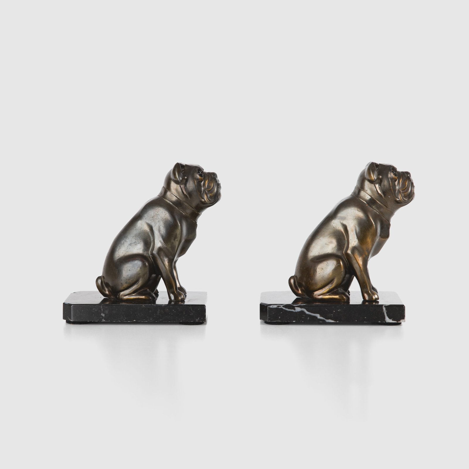 Art Deco Bulldog bookends by Franjou (Hippolyte Moreau), (1910-1920) These imposing Bulldog bookends, designed by the famous French sculptor Hippolyte Moreau under the pseudonym “Franjou”