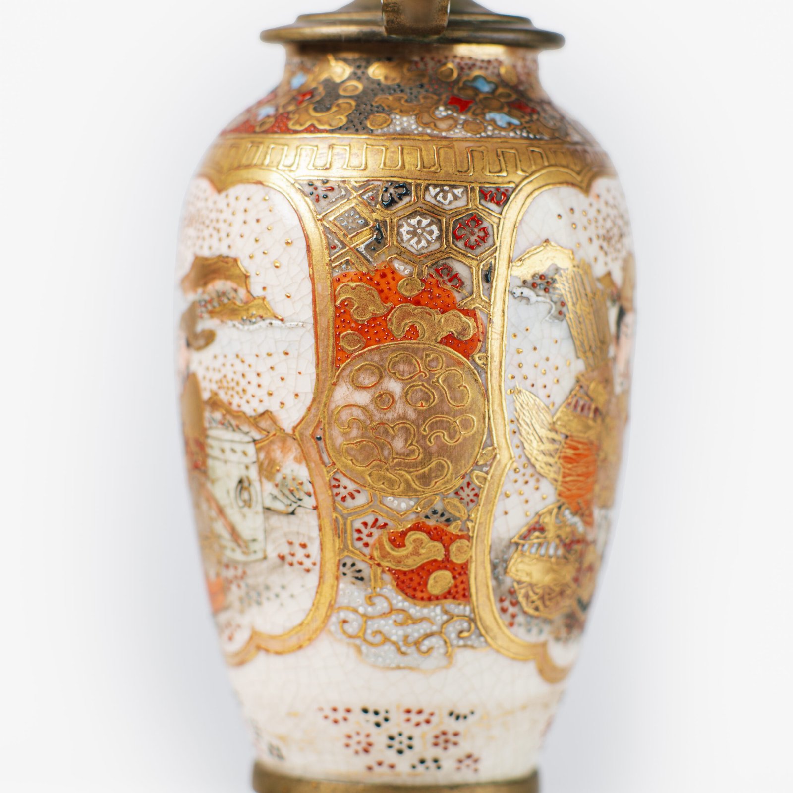 Elegant Japanese Satsuma candlesticks, Golden Brass, (Meiji 1868-1912) Pair of antique Japanese Satsuma ceramic candlesticks, with gilt brass frame, made in Japan for export during the Meiji period (1868-1912).