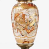 Elegant Japanese Satsuma candlesticks, Golden Brass, (Meiji 1868-1912) Pair of antique Japanese Satsuma ceramic candlesticks, with gilt brass frame, made in Japan for export during the Meiji period (1868-1912).