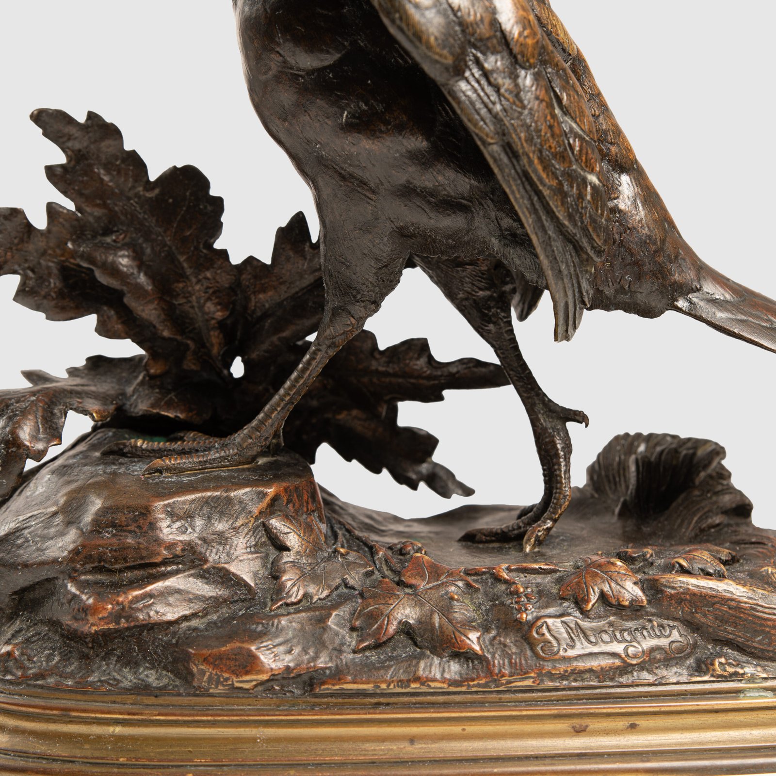 Bronze Sculpture “Pheasant” by Jules Moigniez, 19th Century - Signed & Exquisite Discover timeless elegance and artistic mastery with this exquisite 19th century bronze sculpture, created by renowned French artist Jules Moigniez.