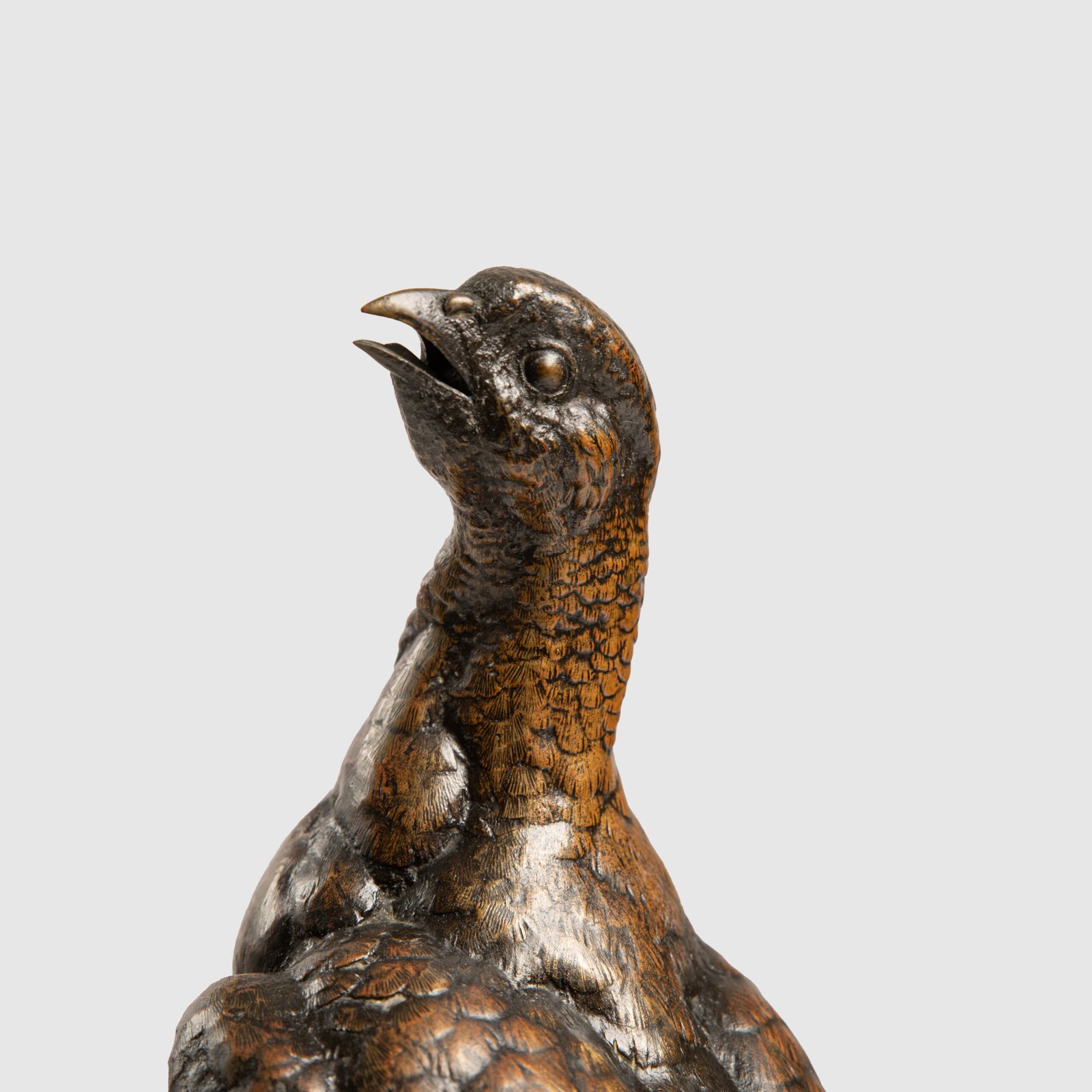 Bronze Sculpture “Pheasant” by Jules Moigniez, 19th Century - Signed & Exquisite Discover timeless elegance and artistic mastery with this exquisite 19th century bronze sculpture, created by renowned French artist Jules Moigniez.