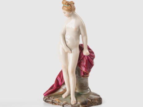 Hochst La Baigneuse porcelain figurine 18th-century hard-paste porcelain sculpture titled “La Baigneuse”, modeled and signed in relief by Johann Peter Melchior, Höchst manufactory ca. 1775. Neoclassical nude figure with enamel decoration and fired gold detailing.