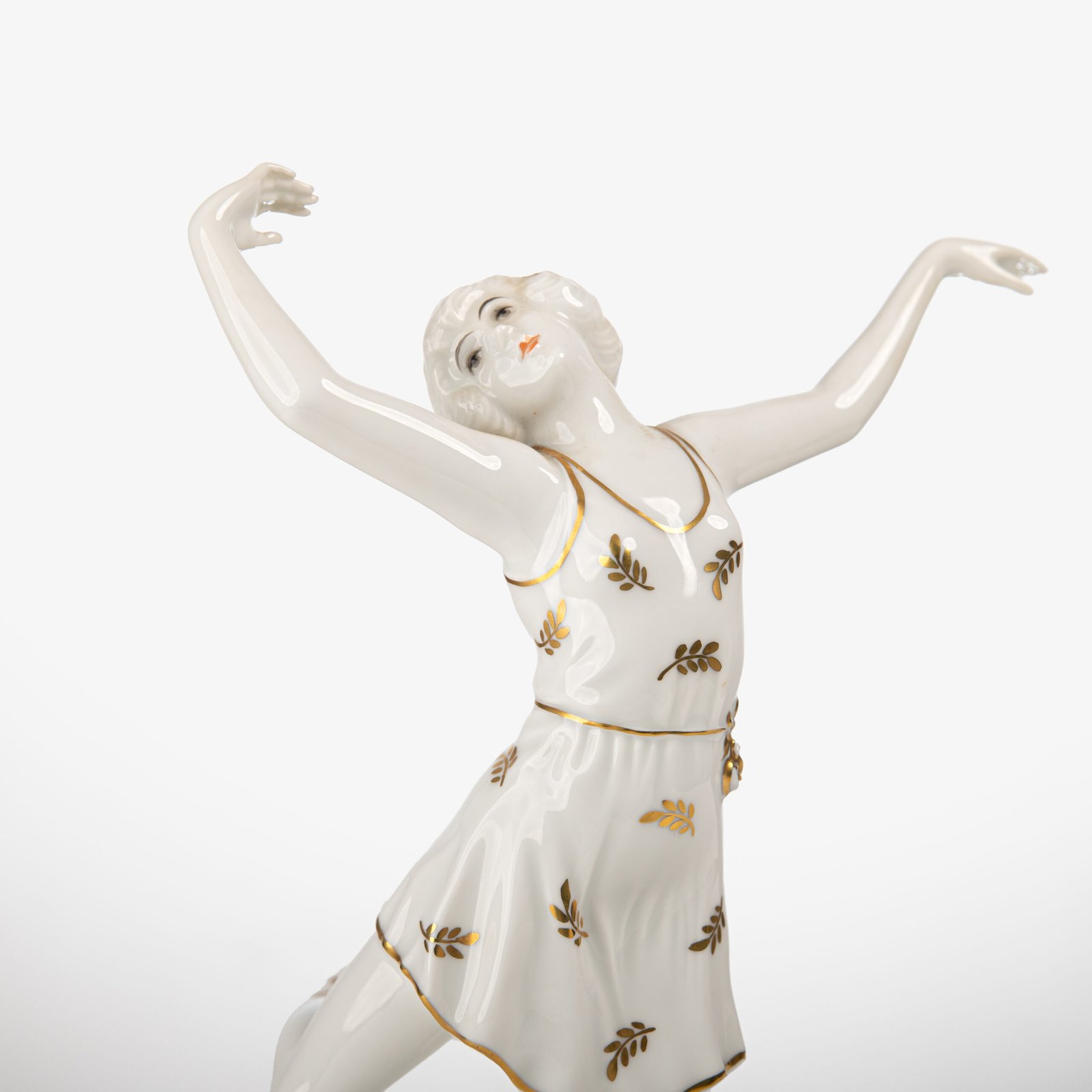 Art Deco Porcelain Figurine by D. Charol for Rosenthal, Germany c.1925 An exceptional Art Deco porcelain figurine, designed by celebrated sculptor Dorothea Charol and produced by Rosenthal in Bavaria around 1925. Known for her refined, modernist interpretations of the female form, Charol created some of Rosenthal’s most iconic Art Deco figures.