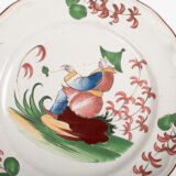 Fine faience dish from Les Islettes, France, 18th century - “chinoiserie” - 10,6 in. Magnificent faïence earthenware dish from the renowned manufacture of Les Islettes, dated to the last quarter of the 18th century.