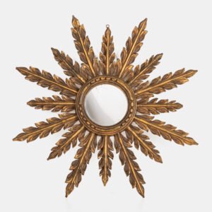 Elegant sunburst mirror hand-carved in elm and gilded with gold leaf, made in Viana do Castelo (Portugal) circa 1920–1930. Original mirror, refined patina, and exceptional craftsmanship.