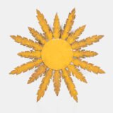 Elegant sunburst mirror hand-carved in elm and gilded with gold leaf, made in Viana do Castelo (Portugal) circa 1920–1930. Original mirror, refined patina, and exceptional craftsmanship.