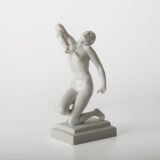Art Deco porcelain sculpture of Cleopatra kneeling with a snake, in white glazed porcelain by Herend, signed in relief by sculptor Szigethy Nagy István, circa 1930.