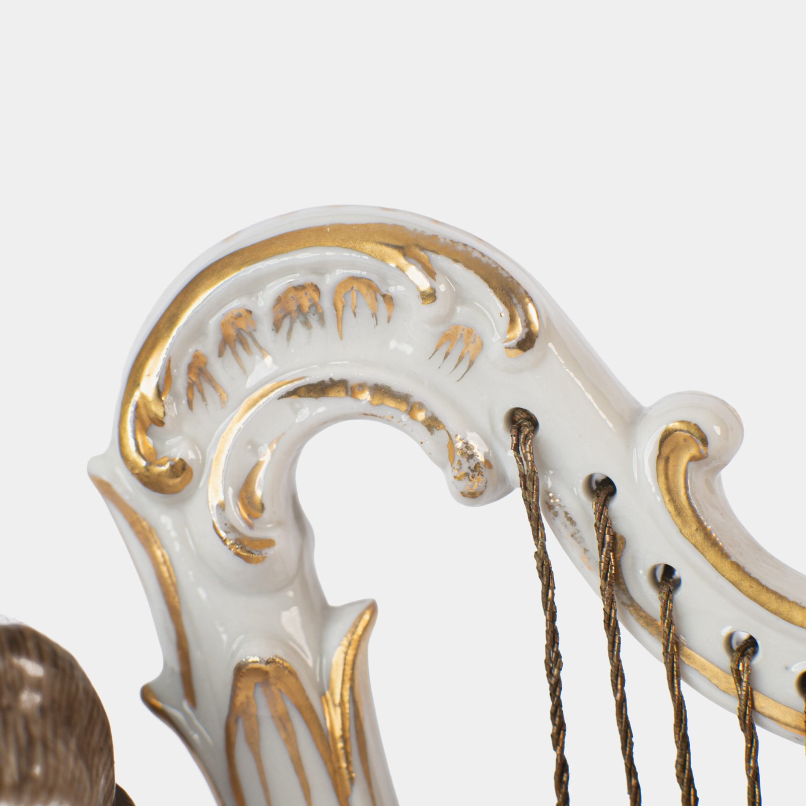 Antique 18th century Ludwigsburg porcelain figurine: Rococo musical couple with mandolin and harp