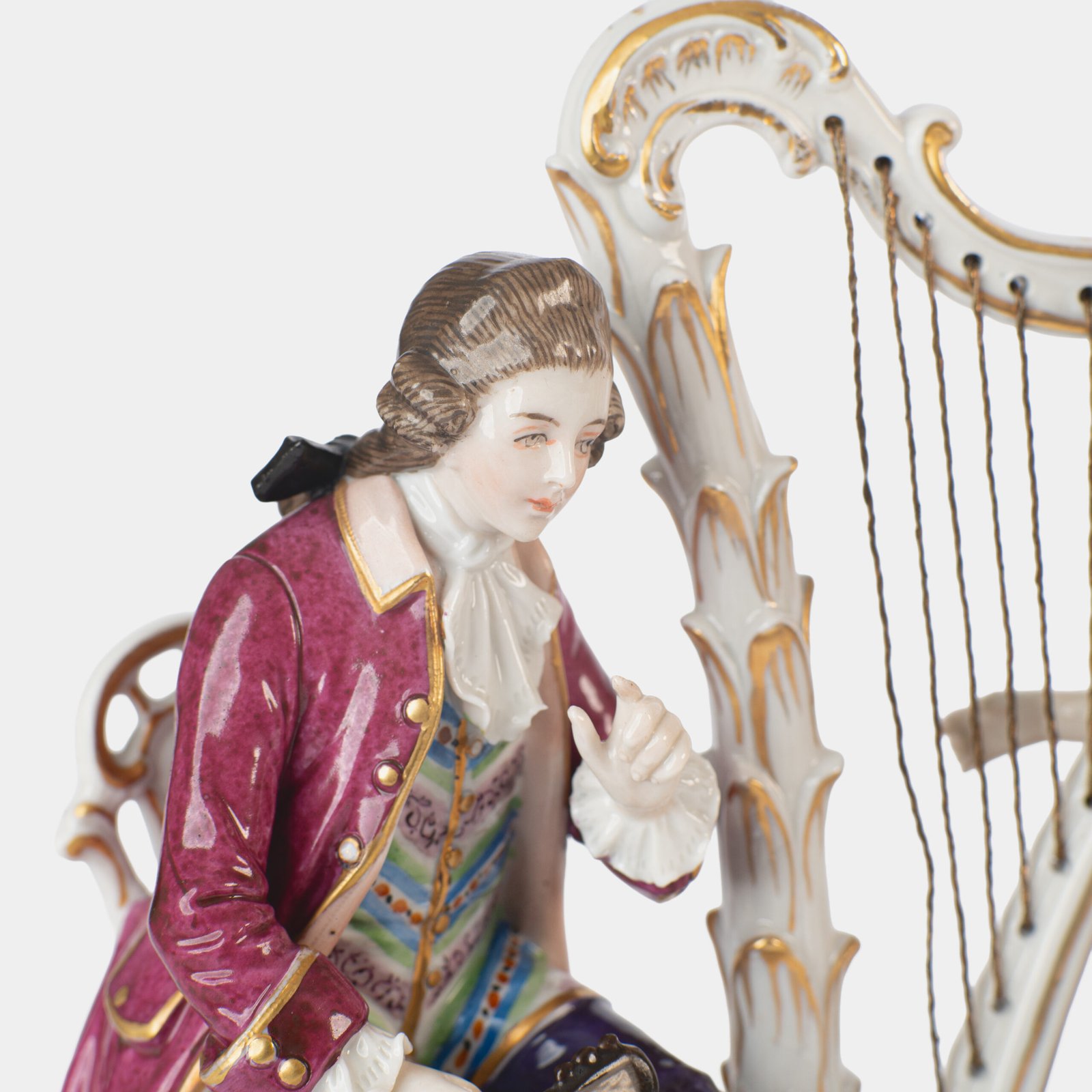 Antique 18th century Ludwigsburg porcelain figurine: Rococo musical couple with mandolin and harp