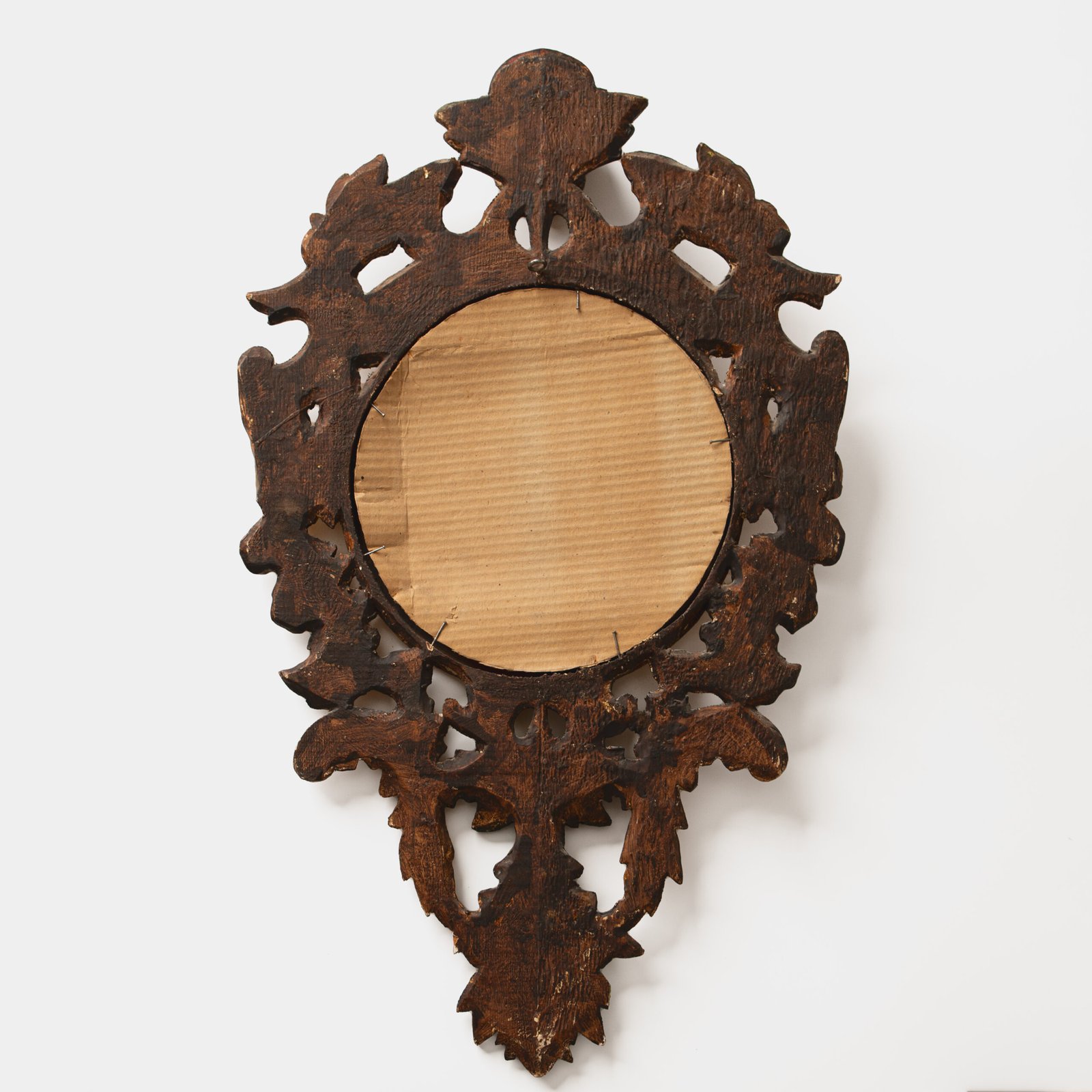 French convex mirror with gilt carved frame and original convex glass (c.1880–1920)
