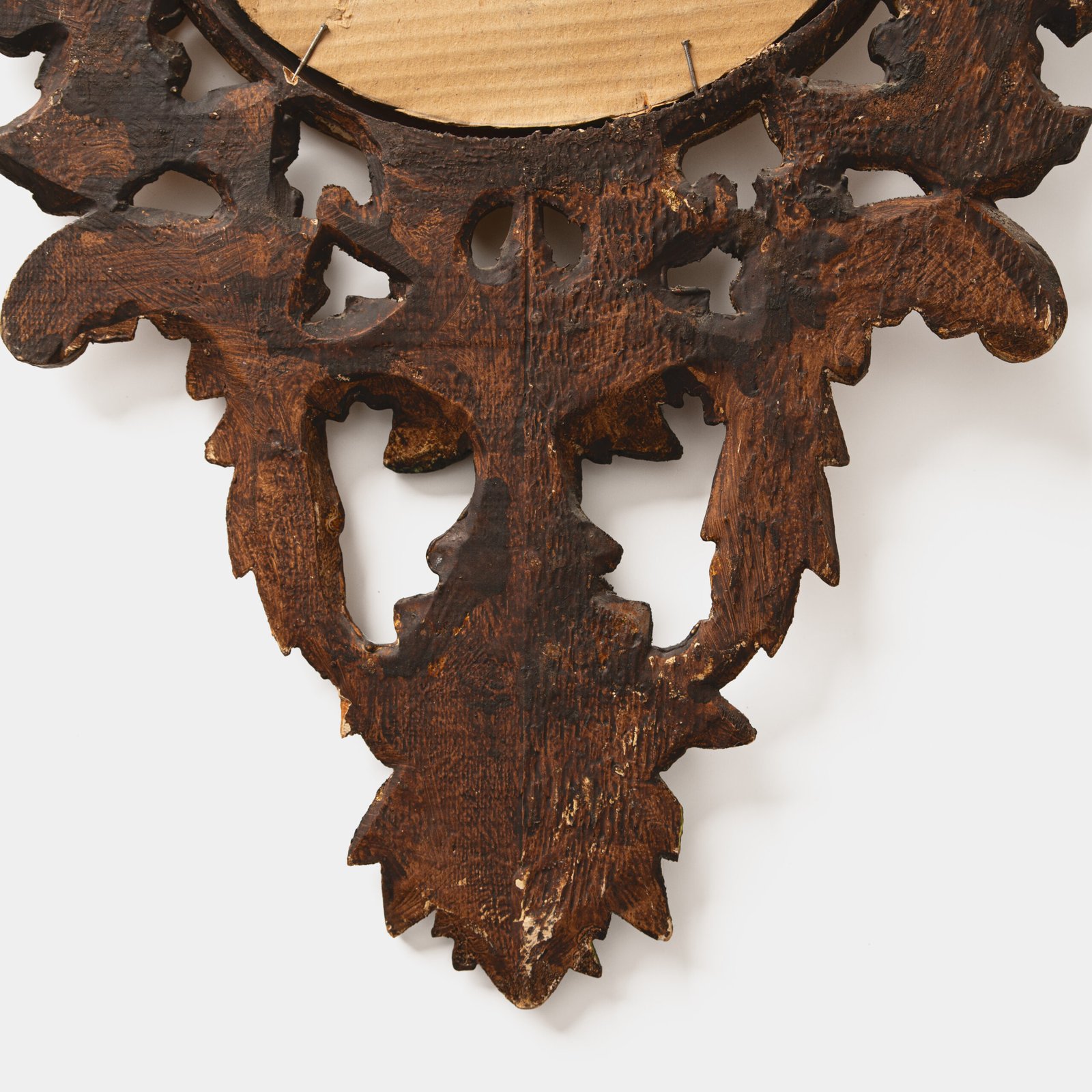 French convex mirror with gilt carved frame and original convex glass (c.1880–1920)