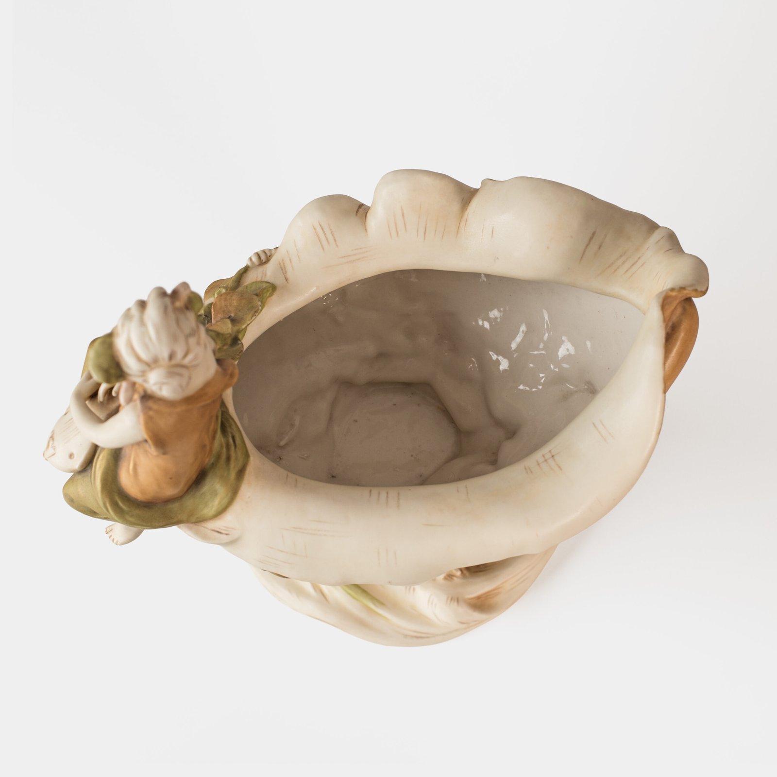 Magnificent Royal Dux Bohemia Art Nouveau porcelain centerpiece with two nymphs and organic lobed bowl, marked with the pink triangle and “E” for Eduard Eichler, ca. 1905–1918.