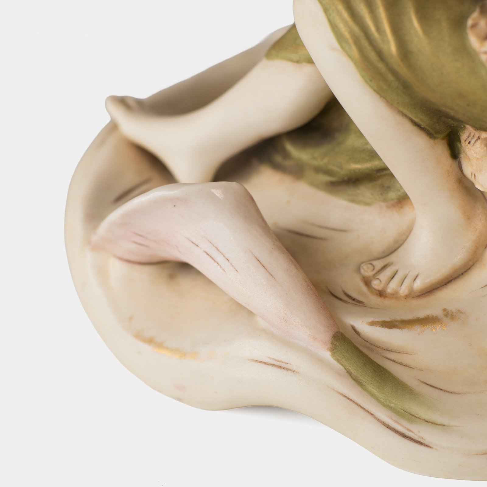 Magnificent Royal Dux Bohemia Art Nouveau porcelain centerpiece with two nymphs and organic lobed bowl, marked with the pink triangle and “E” for Eduard Eichler, ca. 1905–1918.