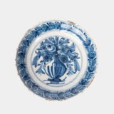 Delft blue plates – antique hand-painted Delftware pair, 18th century