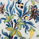 18th century French faience plate with polychrome birds and floral decoration, attributed to Desvres or Vron, wall-mounted antique ceramic, ca. 1760–1780