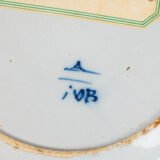 Exceptional Delft plate 18th century by Van den Briel with cobalt-blue rooster and floral decoration, De Grieksche A workshop.