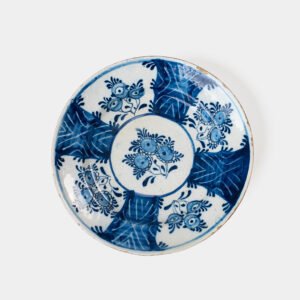 Fine Delft Plate, 18th-century Dutch blue and white earthenware with cobalt floral decoration