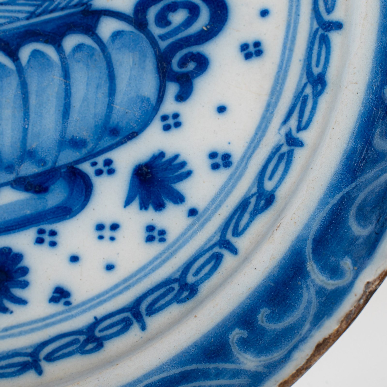 Fine Delft plate 18th century with cobalt-blue Rococo floral basket decoration