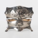 WMF jewelry box in Art Nouveau style by WMF, silver-plated pewter with floral relief decoration and original silk-lined interior, Germany, circa 1900
