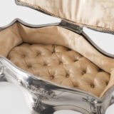 WMF jewelry box in Art Nouveau style by WMF, silver-plated pewter with floral relief decoration and original silk-lined interior, Germany, circa 1900