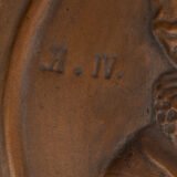 Monumental pair of 19th century French copper plaques, 24.4 inch diameter, depicting King Henry IV of France and Queen Marie de’ Medici, repoussé copper wall plaques in original wooden frames