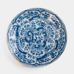 De Witte Ster Delft blue and white plate with six-pointed star and CB underglaze mark, Cornelis Brouwer period, ca. 1724–1738