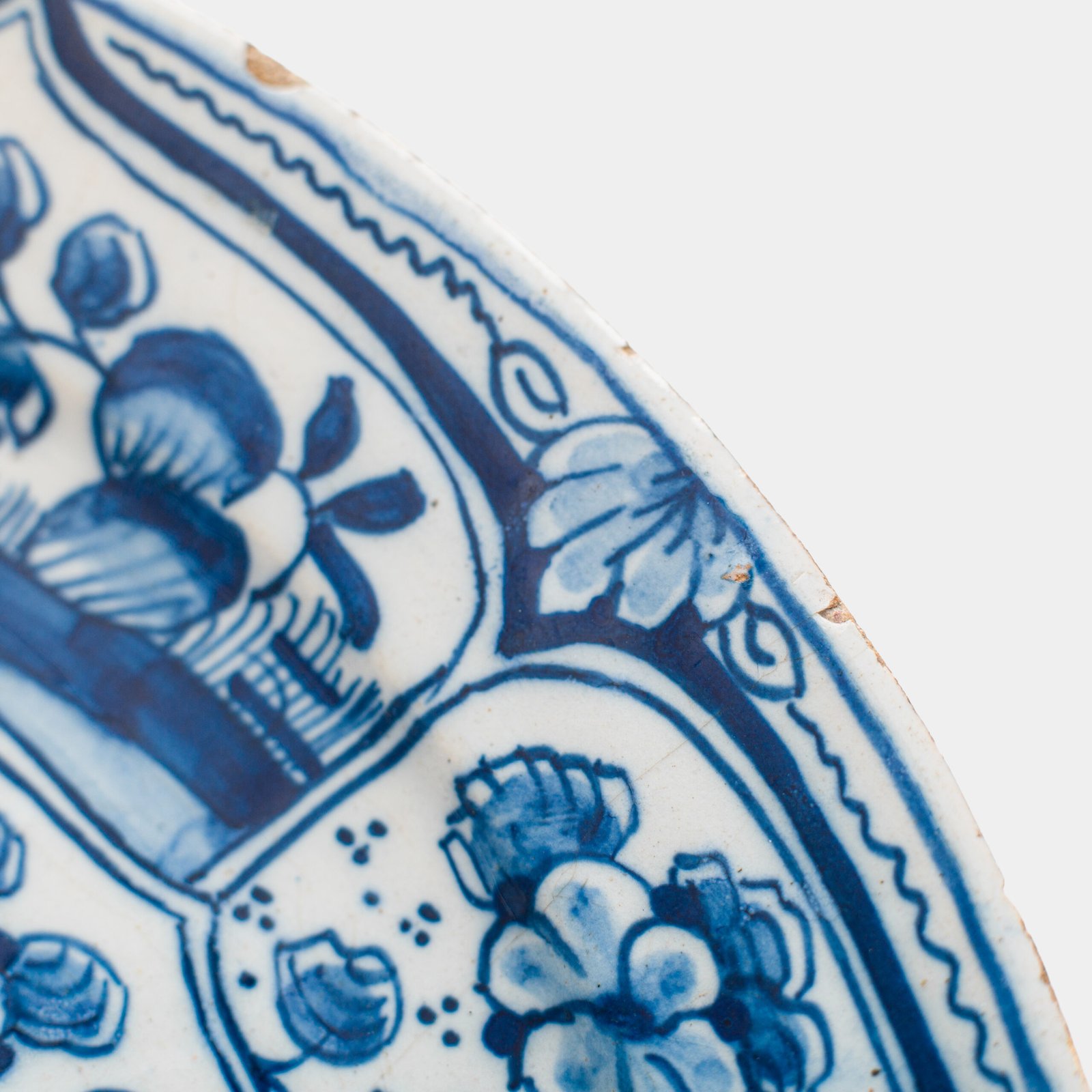 De Witte Ster Delft blue and white plate with six-pointed star and CB underglaze mark, Cornelis Brouwer period, ca. 1724–1738