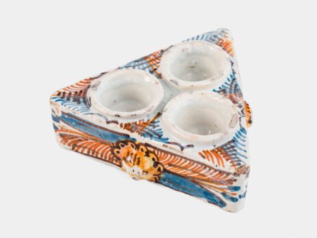 Antique Talavera ceramic triangular spice holder 17th century (1600-1650) Talavera de la Reina Spain hand painted blue ochre manganese