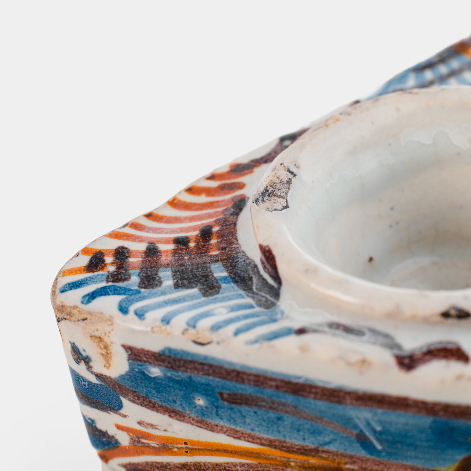 Antique Talavera ceramic triangular spice holder 17th century (1600-1650) Talavera de la Reina Spain hand painted blue ochre manganese