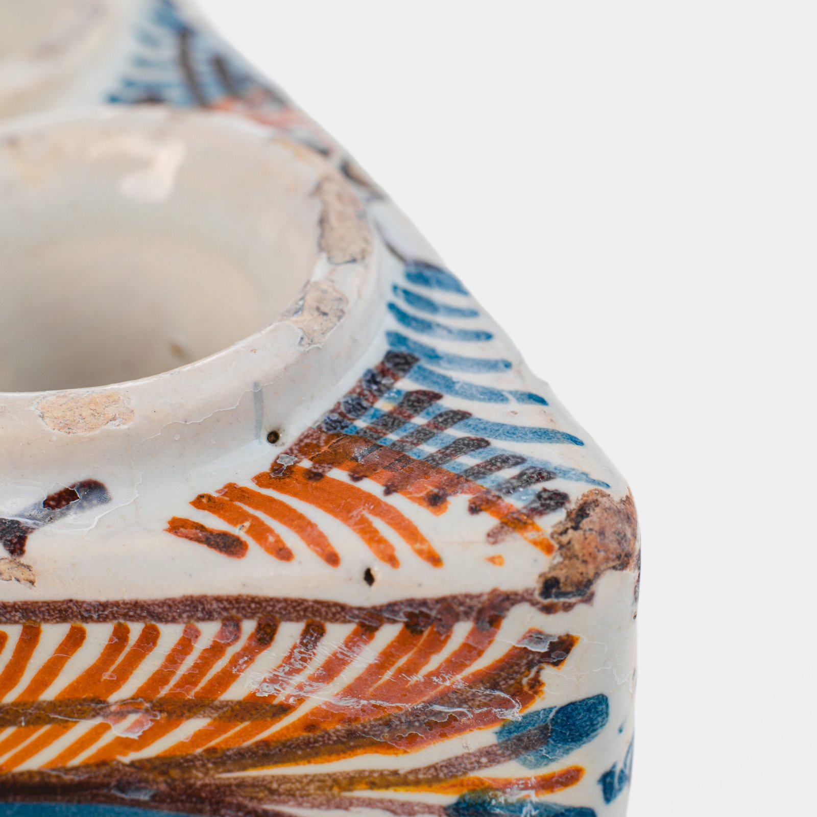 Antique Talavera ceramic triangular spice holder 17th century (1600-1650) Talavera de la Reina Spain hand painted blue ochre manganese