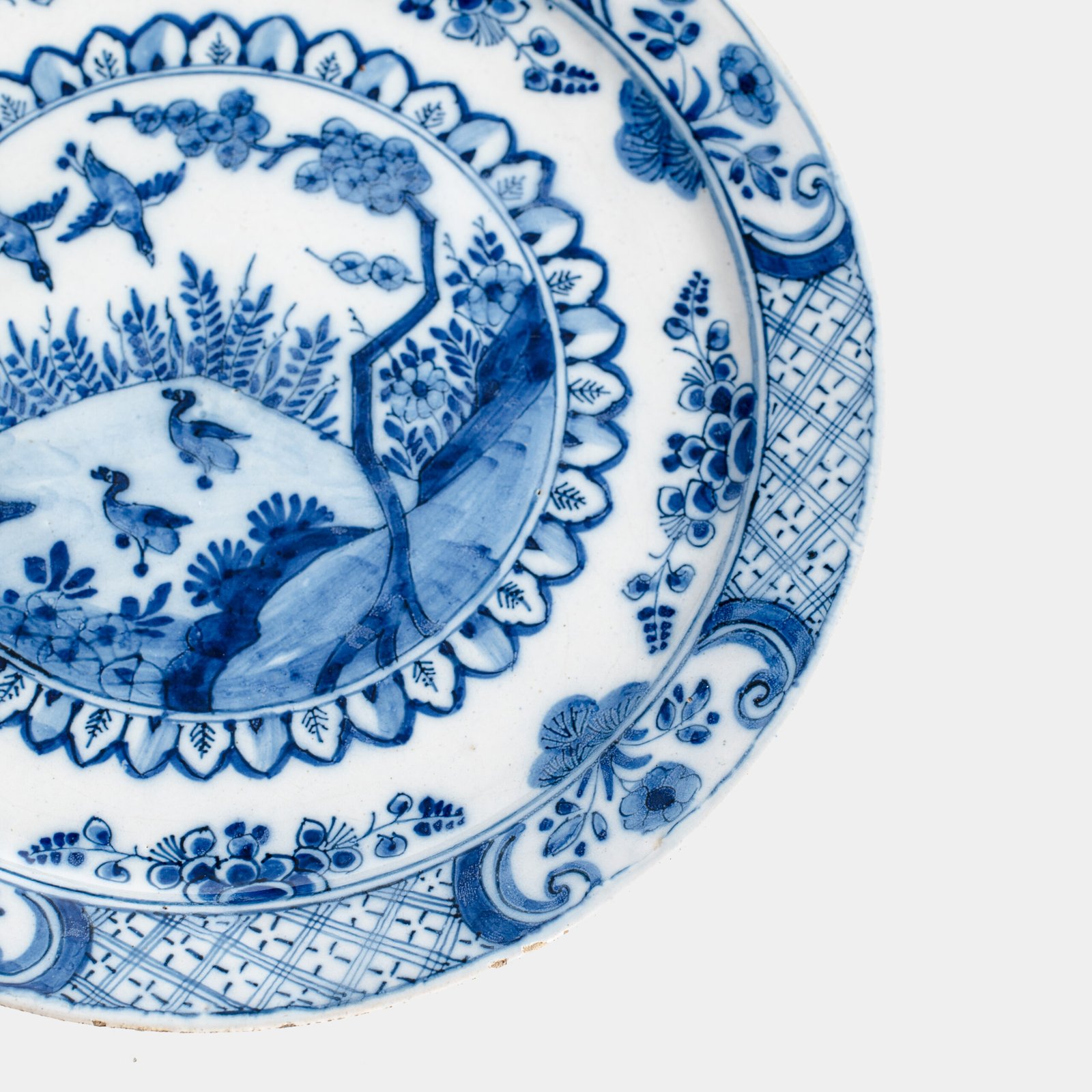 Antique delft plate 18th century chinoiserie birds De Witte Ster Cornelis Brouwer (c. 1724–1738) blue white Delft ceramic