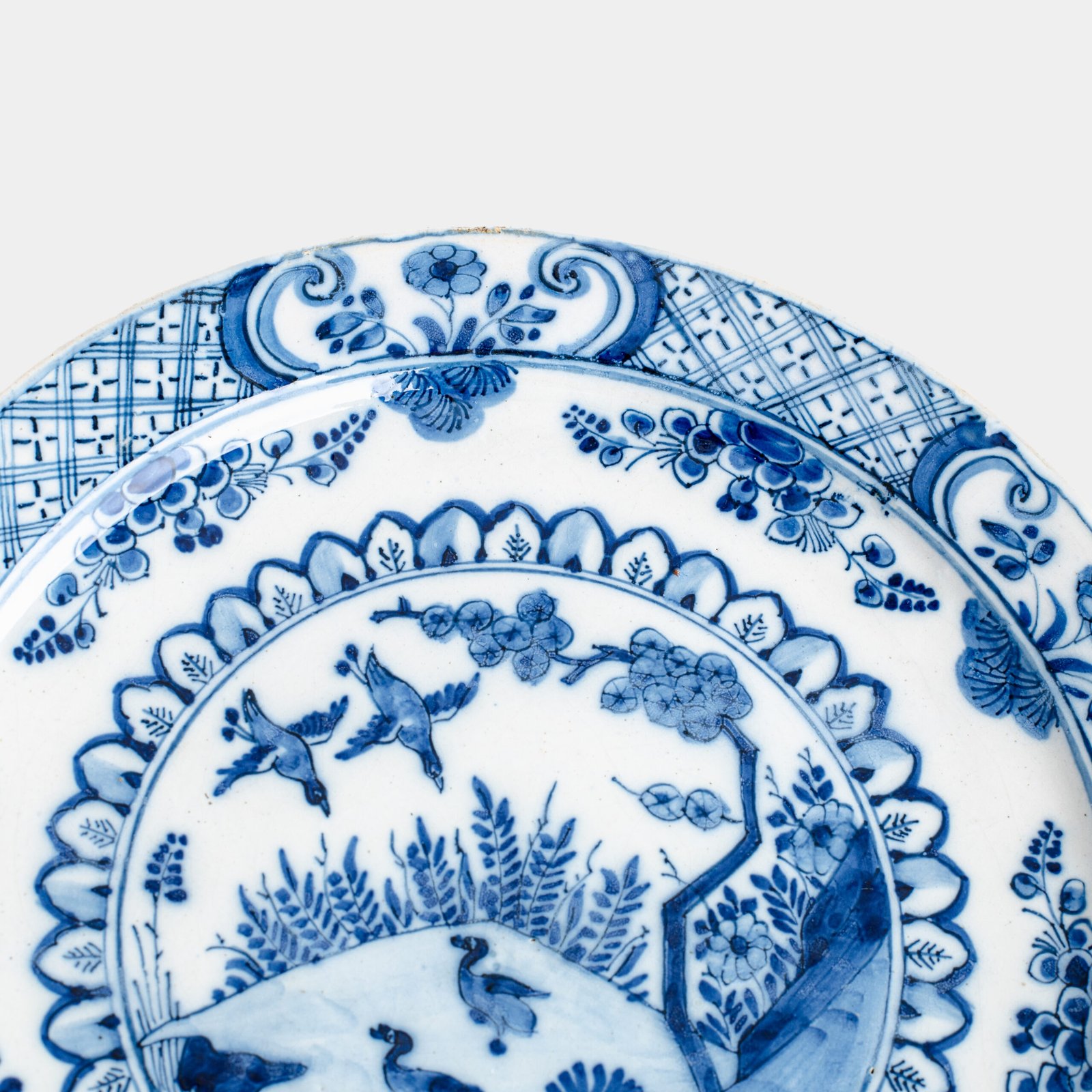 Antique delft plate 18th century chinoiserie birds De Witte Ster Cornelis Brouwer (c. 1724–1738) blue white Delft ceramic