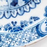 Antique delft plate 18th century chinoiserie birds De Witte Ster Cornelis Brouwer (c. 1724–1738) blue white Delft ceramic