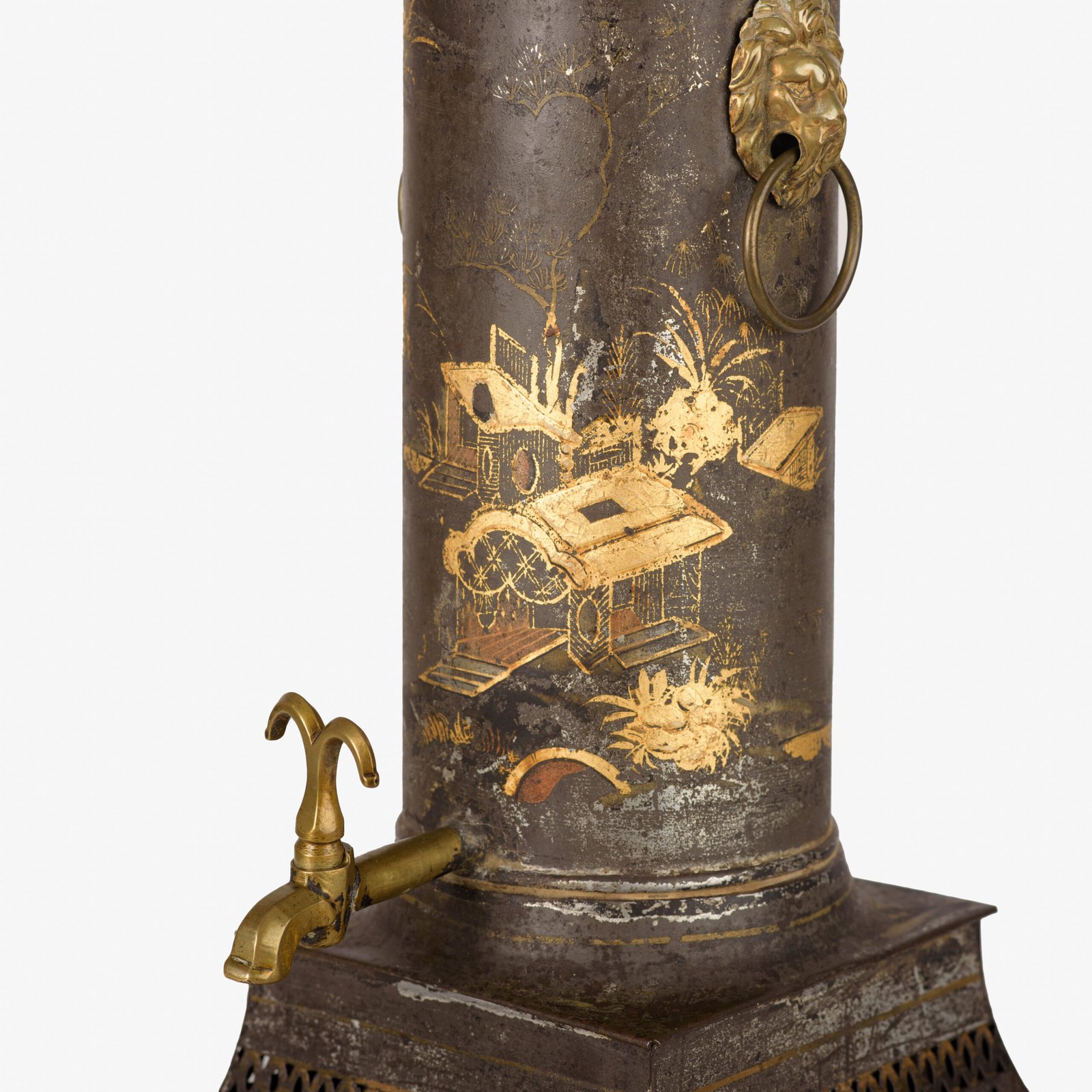 Tea Urn with Chinoiserie Decoration, Rare English Regency Hot Water Urn in Painted Metal and Brass, Lion Head Handles, Original Brass Tap, Circa 1800–1820.
