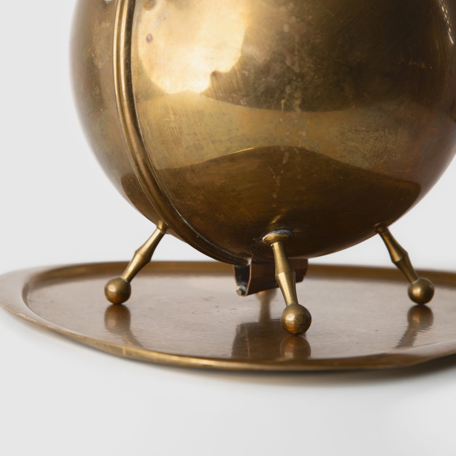 Art Deco Thermos in Brass and Pyrex Glass, Rare Spherical Coffee Thermos, Futurist Industrial Design, Sweden Circa 1930–1940.