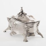 WMF Jewelry Box Art Nouveau silver plated Model No. 28 with floral decoration, Germany ca. 1900